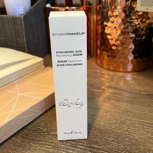 HYALURONIC ACID REJUVENATING SERUM 30 ml